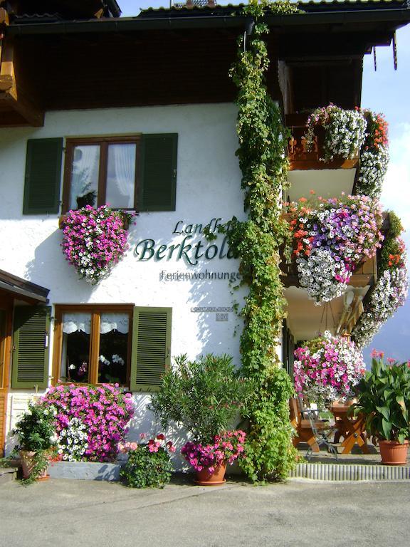 Landhaus Berktold โอเบอร์ไมเซลชไตน์ ภายนอก รูปภาพ